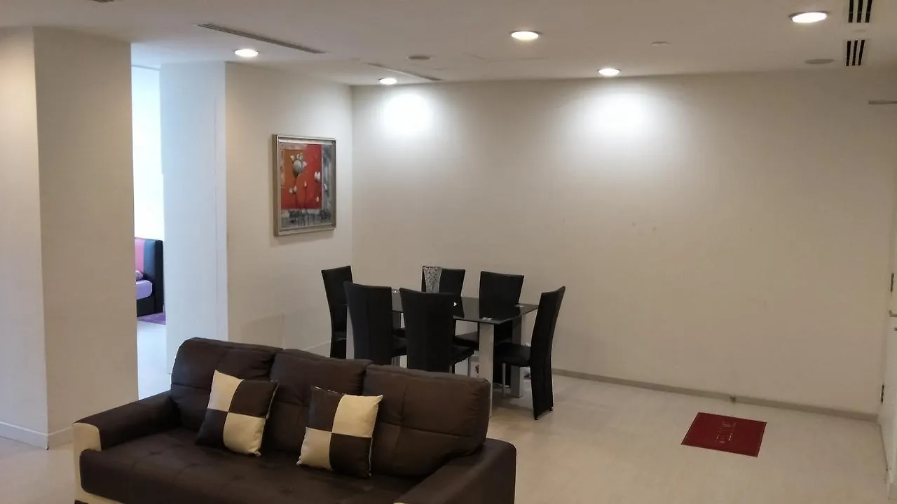 Binjai 8 Premium Soho Hotel Kuala Lumpur 0*,  Malaysia